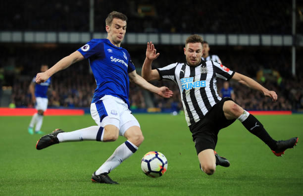 更大的作用 更大的作用